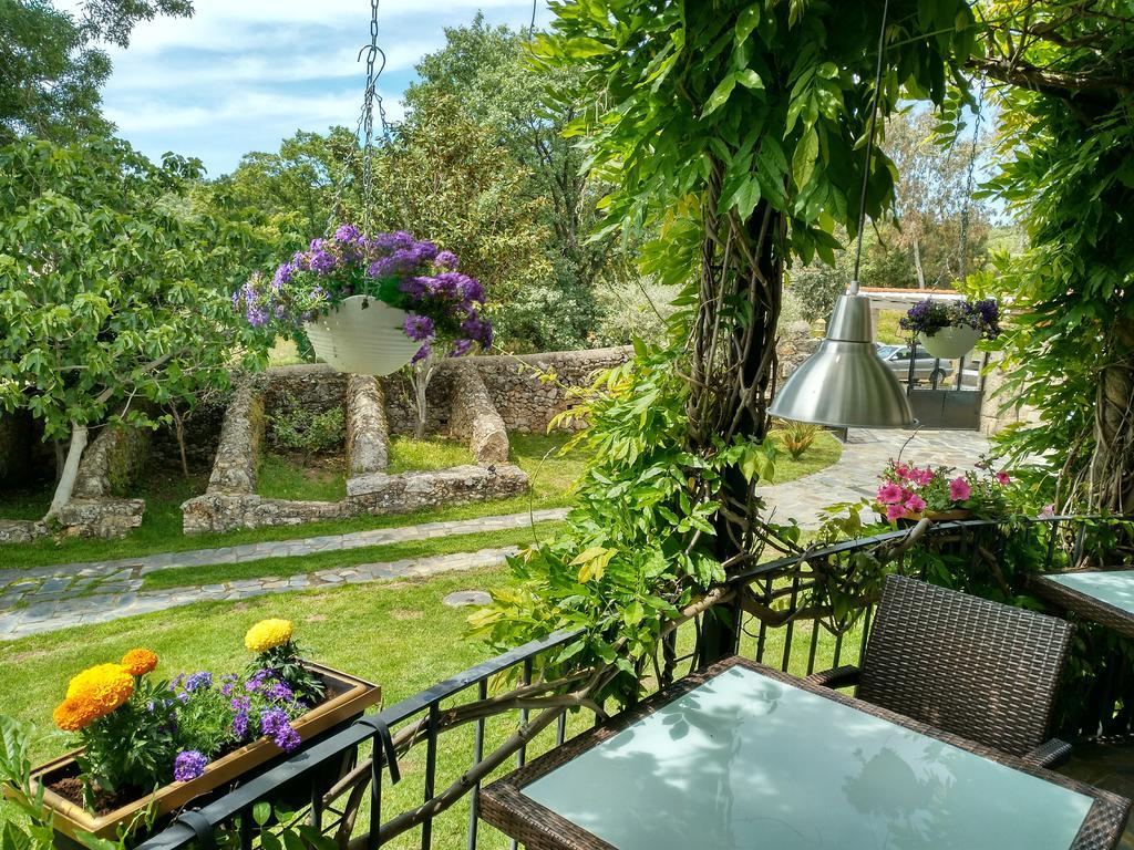 Eljas Almazara De San Pedro (Adults Only) 게스트하우스 외부 사진